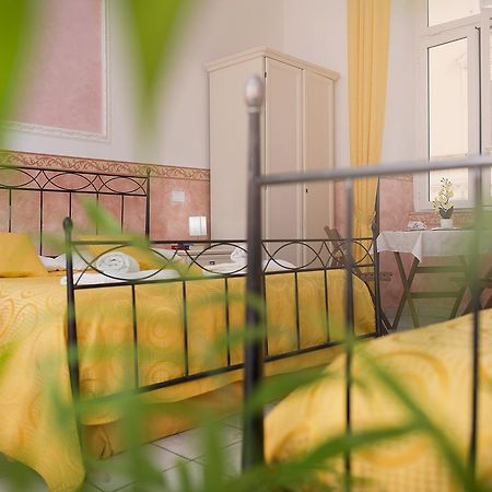 Obelus Bed & Breakfast Rome Bagian luar foto