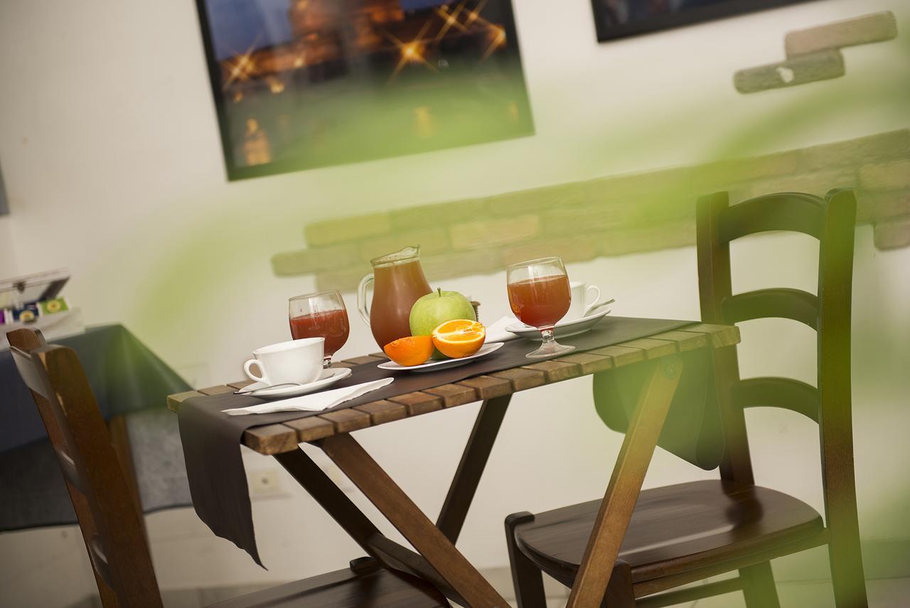 Obelus Bed & Breakfast Rome Bagian luar foto