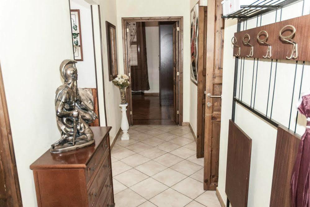 Obelus Bed & Breakfast Rome Bagian luar foto