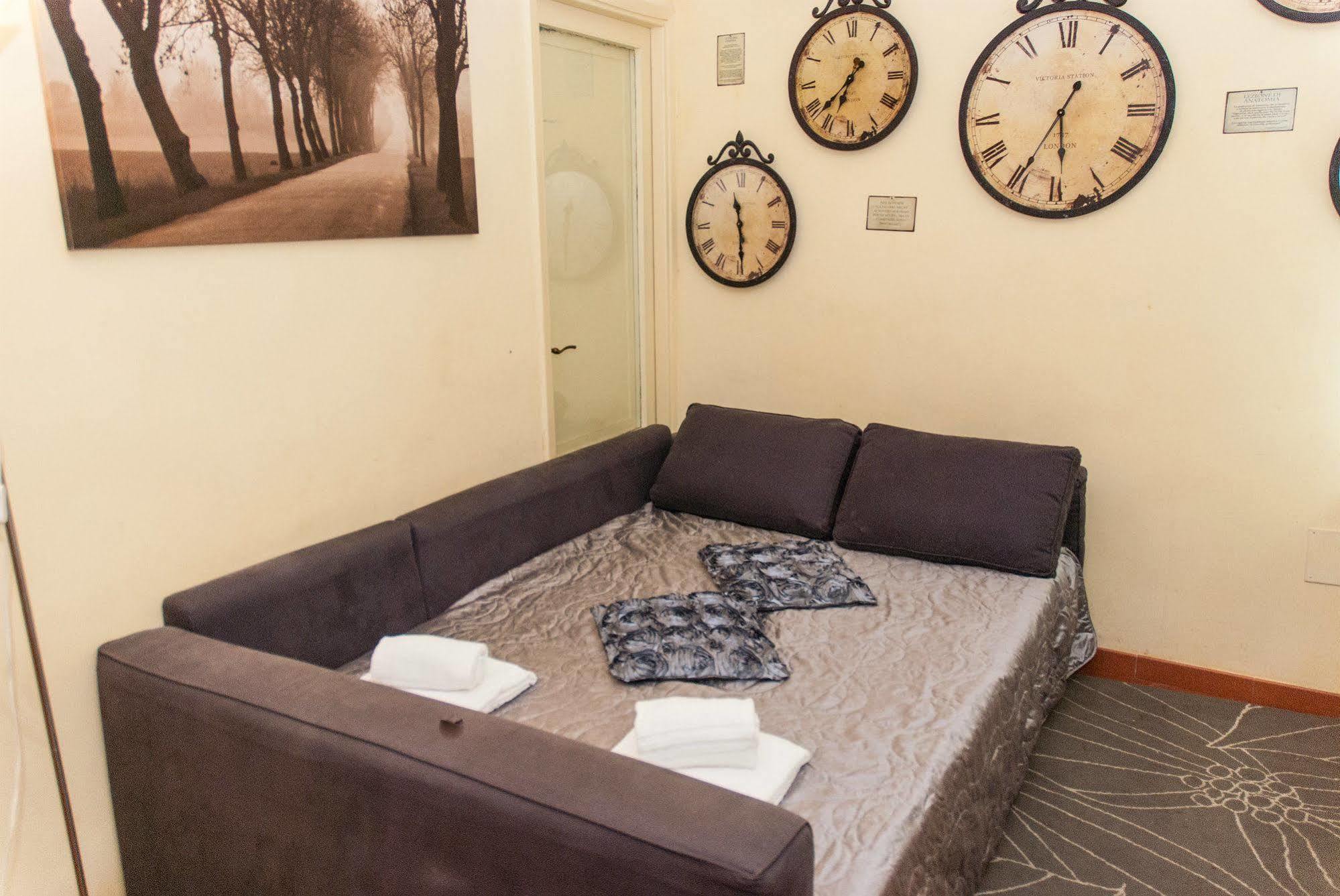 Obelus Bed & Breakfast Rome Bagian luar foto