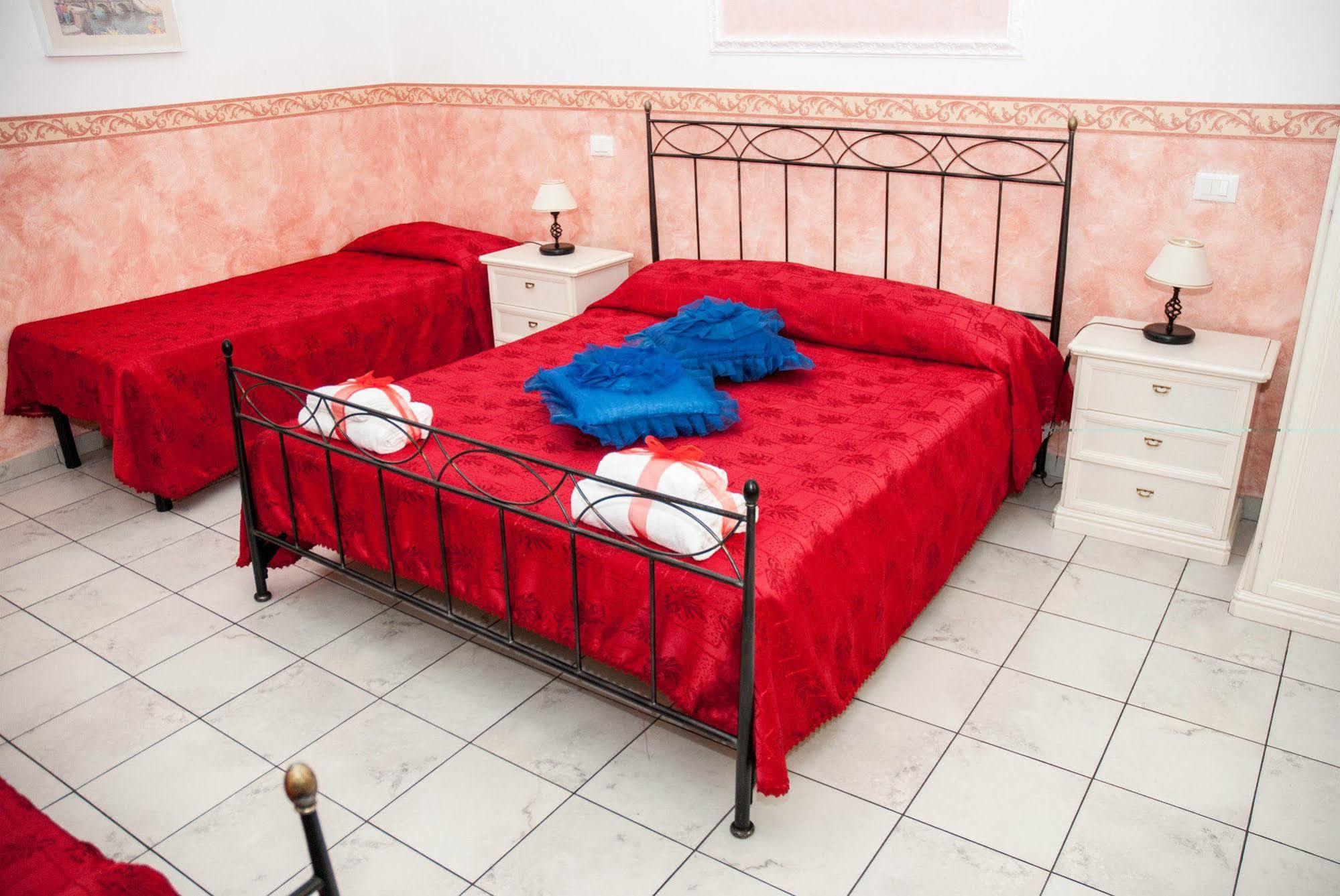 Obelus Bed & Breakfast Rome Bagian luar foto