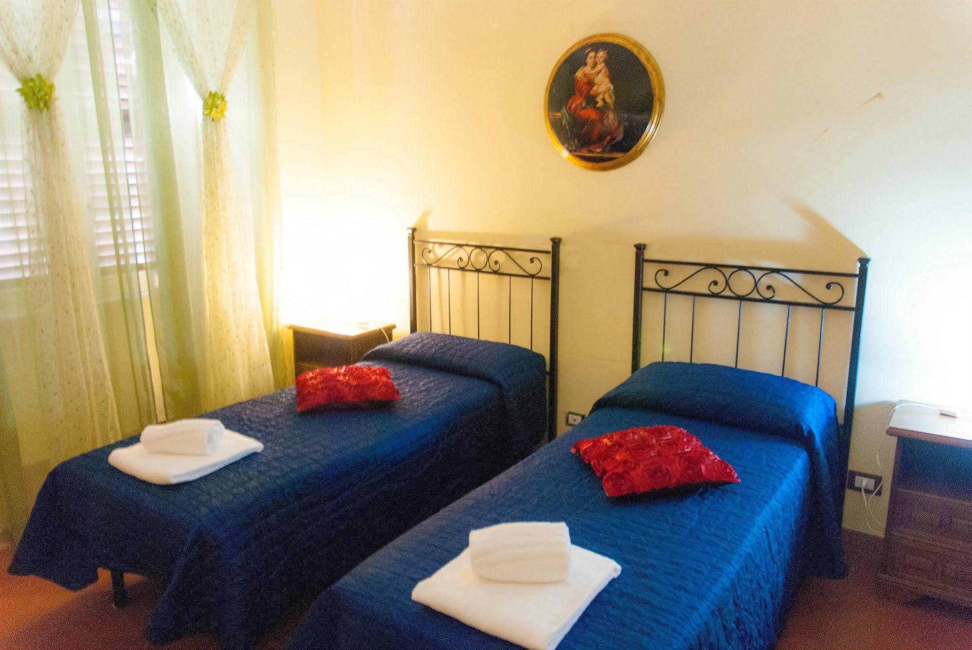 Obelus Bed & Breakfast Rome Bagian luar foto